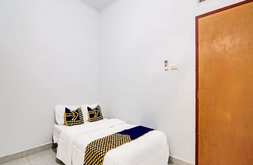 Kampar Hotel | SPOT ON 91950 Guest House TekNong Syariah