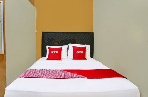 Kertosono Hotel | OYO 91825 Ayu Lestari Homestay