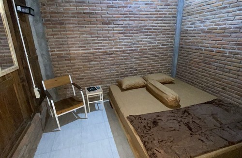 Bangunjiwo House | StayBareng di Kasongan
