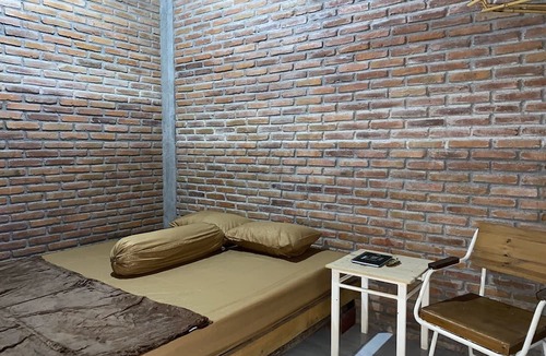 Bangunjiwo House | StayBareng di Kasongan