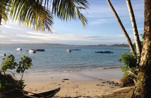 Pulau Masokut Hostel | Nyang Ebay Surf Camp