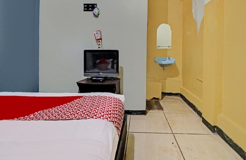 Ciwidey Hotel | OYO 92431 Grand Bintang Guest House