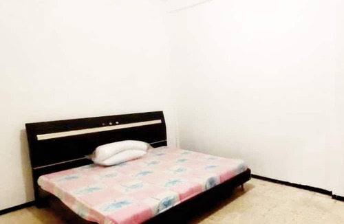 Tuban Sub-District House | OYO Life 92647 Edelweis Homestay