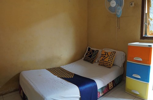 Paiton Hotel | Hotel O Rumah Kos Arafah Syariah
