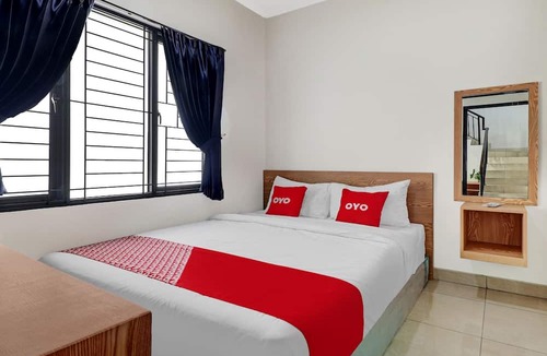 Karawang Hotel | Hotel O Marta Residence