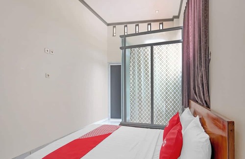 Wonosobo Hotel | OYO 90517 Homestay Wonosobo Asri