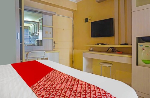Depok Hotel | OYO 92292 Nadjla Property Cibubur Village