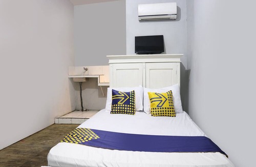 Tasikmalaya Hotel | SPOT ON 91765 Kaiku Guest House