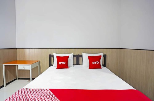 Jember Hotel | Hotel O Anugerah