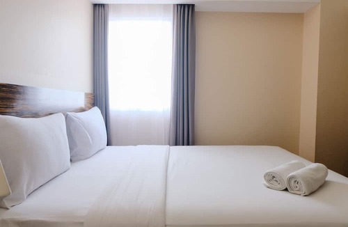 Braga Apartment | Homey 3Br Apartment At Braga City Walk