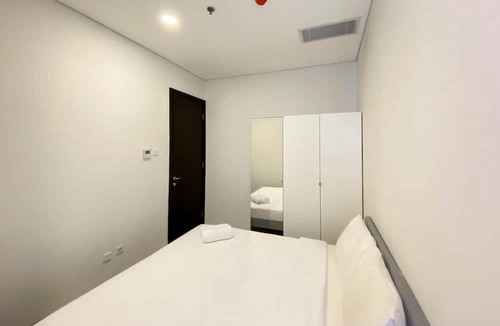 Bendungan Hilir Apartment | Super Great Homey 3Br At Sudirman Suites Apartment
