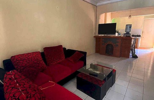 Sentul City Hotel | SPOT ON 91278 Pahlawan Udyana Syariah