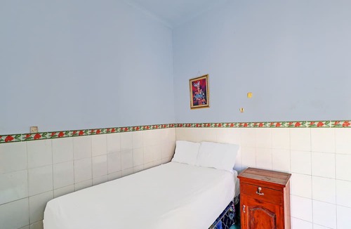 Banyubiru Hotel | Hotel O Sekar Jagat Near Pantai Baluk Rening