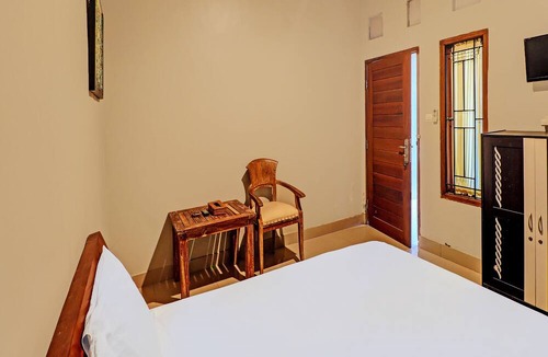 Keramas Hotel | OYO 92203 Tata Guest House