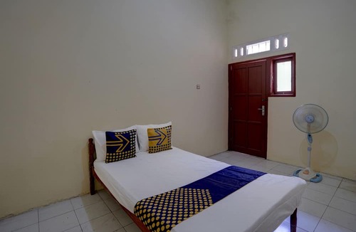 Prigen Hotel | Hotel O Sunyoto Homestay Syariah
