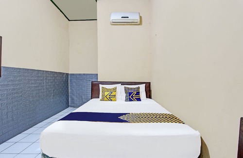 Cilacap Hotel | Hotel O Indah Arum