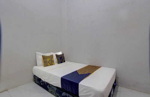 Purwodadi Hotel | SPOT ON 92828 Galih Kost 1 Syariah