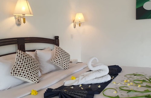 Sidemen Resort | The Kanjeng Signature Sidemen