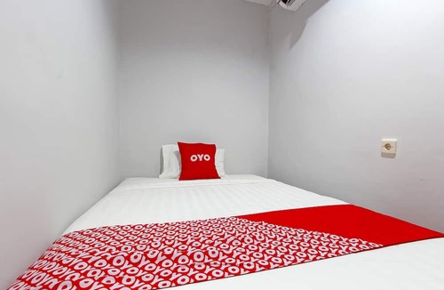 West Semarang Hotel | OYO 91531 Dreamstay 2 NearLawang Sewu
