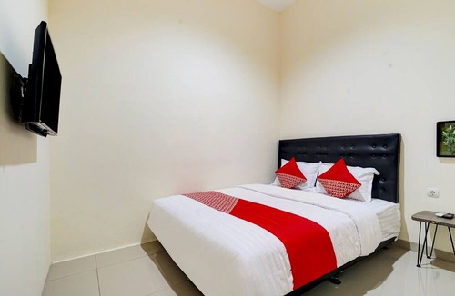 Central Yogyakarta Hotel | Hotel O River inn Malioboro