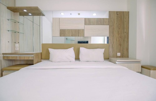 Citaringgul Apartment | Homey And Comfy 2Br Sentul Tower Apartment