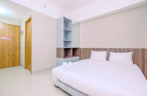 Duren Sawit Apartment | Strategic and Nice Studio at LRT City Jatibening Apartment