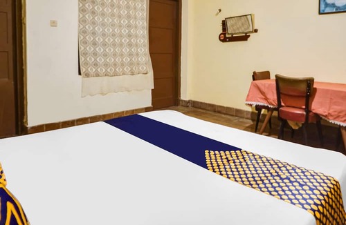 Tretes Hotel | OYO Life 92087 Griya Nurainy