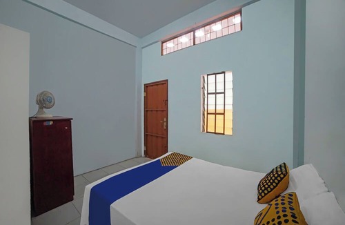 Kisaran Timur Hotel | Hotel O Mandiri Inn