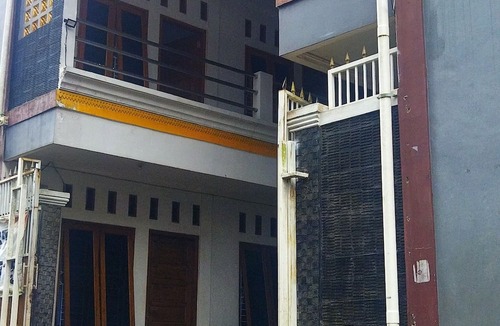 Sukabumi Hotel | SPOT ON 92532 Penginapan Hj Lilis Syariah