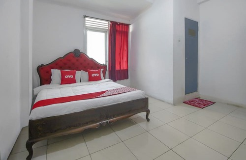 Pagar Alam House | OYO 3242 Penginapan Saa'ada Syariah