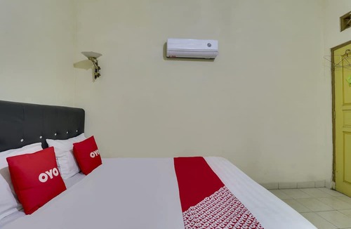 Trawas House | Hotel O Villa Inn App Trawas Bintaro Syariah