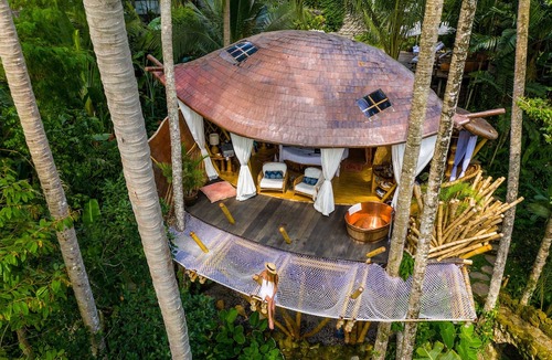 Petulu Hotel | Stone House