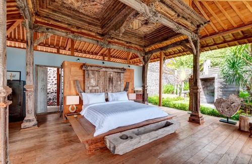 Cempaga House | Palatial Wooden Villa, 4br, Lovina