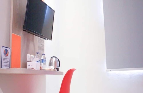 Waena Hotel | Front One Budget Waena Abepura