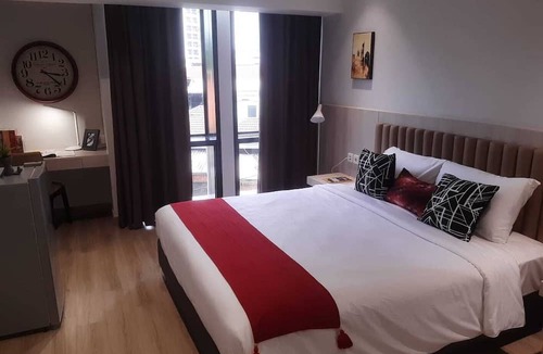 Semanggi Hotel | The Day Residence