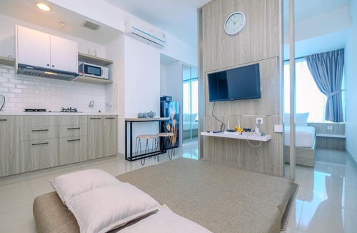 Pekayon Jaya Apartment | Fully Furnished With Comfy Design Studio Grand Kamala Lagoon Apartment