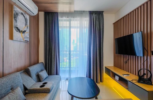 Semanggi Apartment | Fabulous 1BR Apartment at The Newton Ciputra World 2