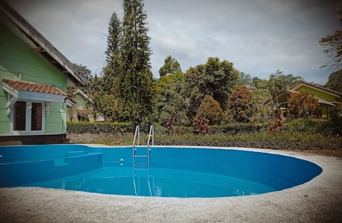 Ciater Villa | Tempat Nginap 3BR Ciater Highland Resort