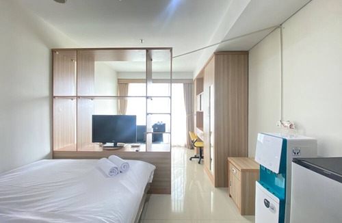 Hegarmanah Apartment | Stylish & Comfy Studio at Dago Suites Apartment