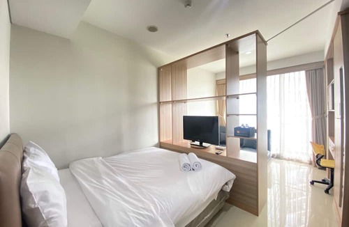 Hegarmanah Apartment | Stylish & Comfy Studio at Dago Suites Apartment