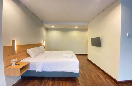 Braga Apartment | Fabulous 2Br Loft Apartment With Private Bathub At El Royale