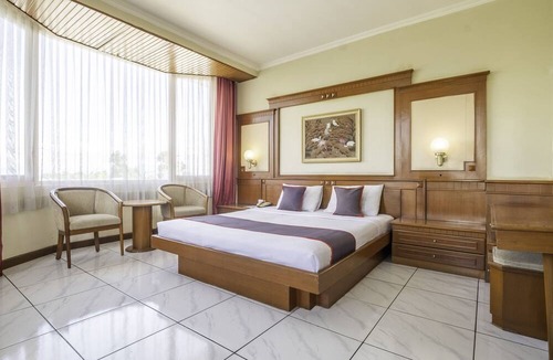 Malabar Hotel | Super OYO Collection O 25 Hotel Baltika