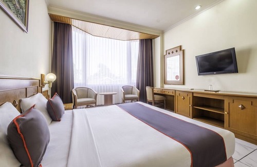 Malabar Hotel | Super OYO Collection O 25 Hotel Baltika