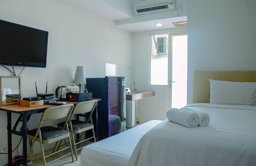 Depok Apartment | Cozy Studio Apartment at Margonda Residence 4
