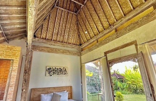 Renon Hostel | Balian Yoga Shala
