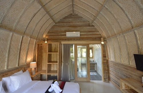 Sampalan House | Kompyang Cottage