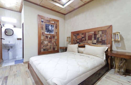 Berastagi Hotel | Alloyna Country Cottage