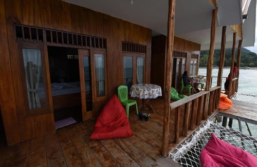 Salemang House | Ora Sunrise View Resort