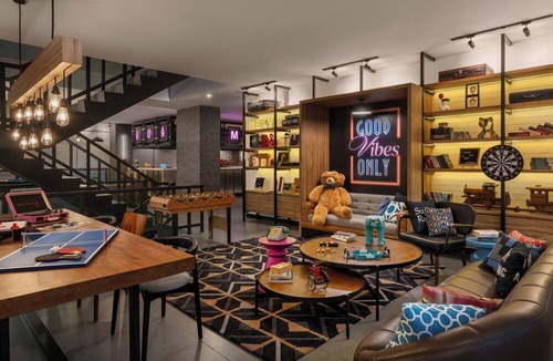 Banjarsari Hotel | Moxy Solo