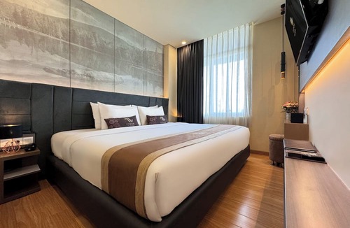 Depok Hotel | Aveon Hotel Yogyakarta by Daphna Management